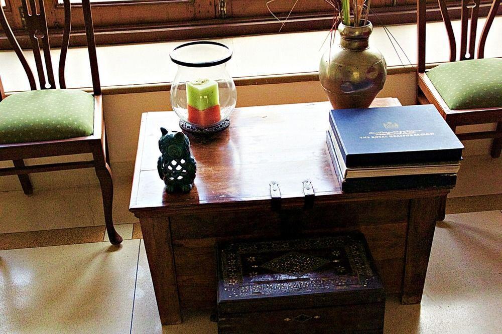 Devra Udaipur Hotell Eksteriør bilde